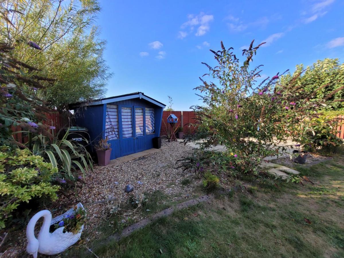 Dolphin House Villa Preesall Exterior photo